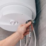 Signs You Need to Call a Water Heater Contractor