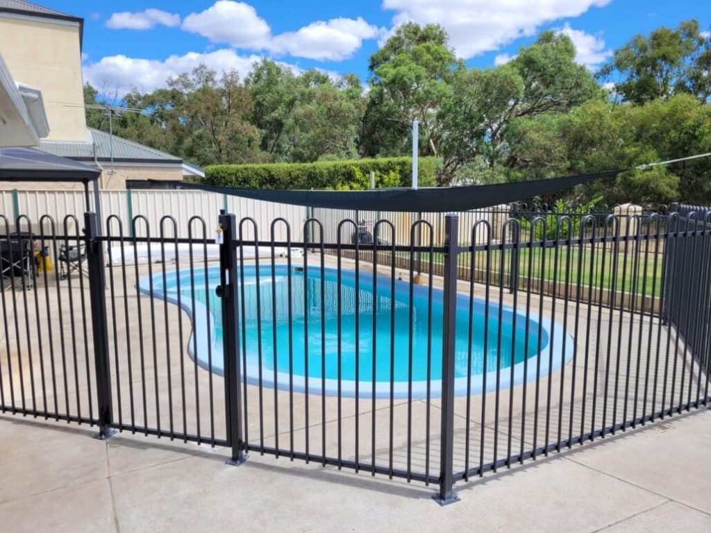 The Complete Guide to Pool Fencing in Bundaberg