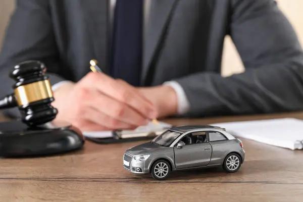 Top Rated Car Accident Attorney Serving Burbank Residents