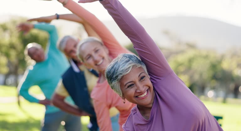 How to Make Better Food Decisions While Eating Out