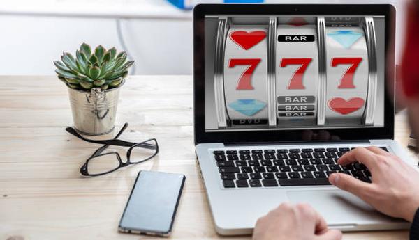 Understand Casino Table Rules and Game Formats Through 바카라사이트