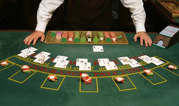 How Live Dealer Gaming Works on online casinos Singapore